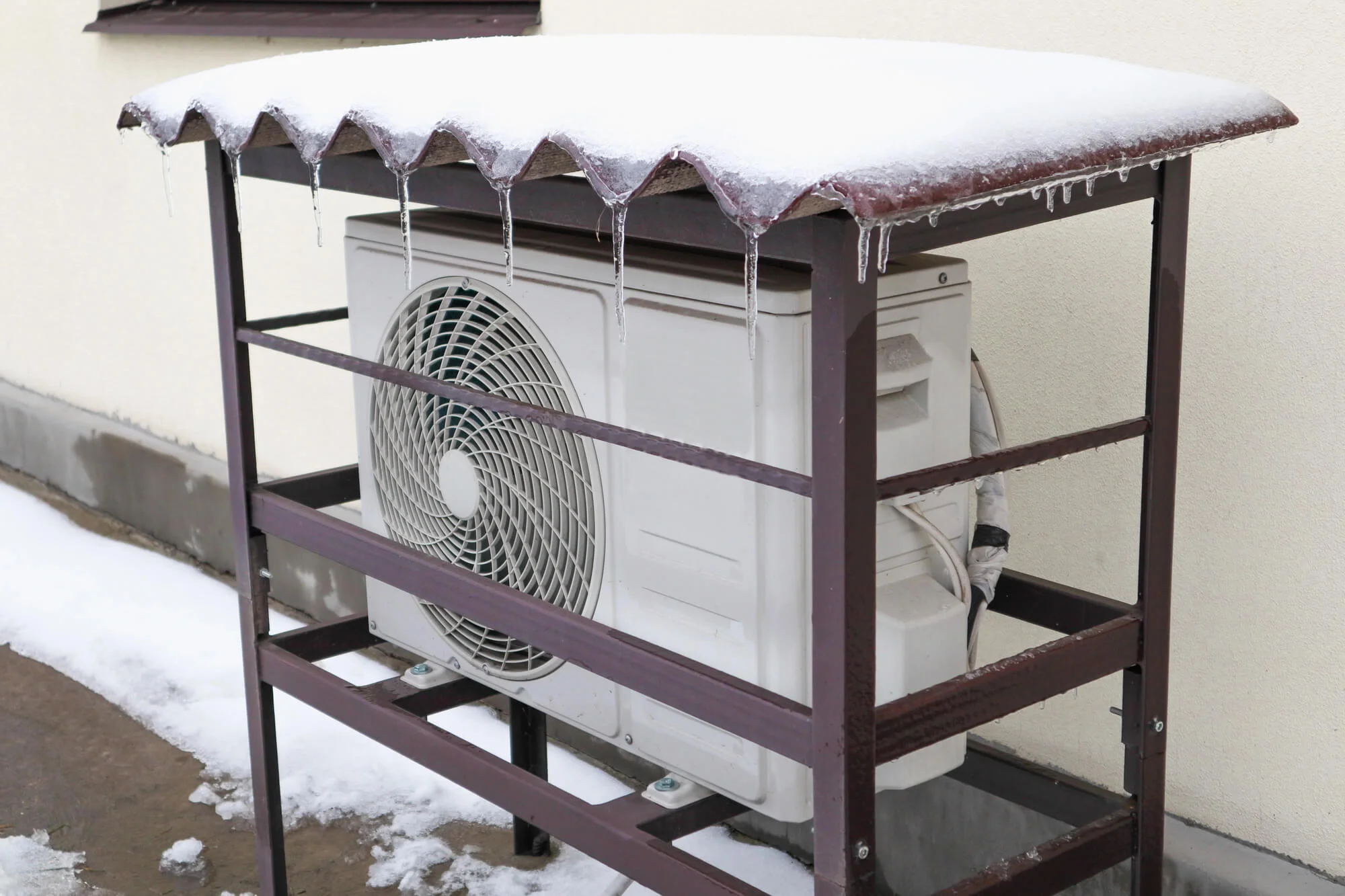 Heat-Pump-Coeur-d'Alene-ID-during-winter
